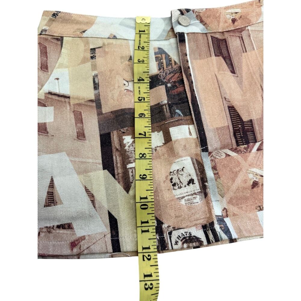 Womens Mini Skirt Neutral Film Graphic A-Line Size 2 NWT Peppermayo On The Edge - Picture 12 of 15